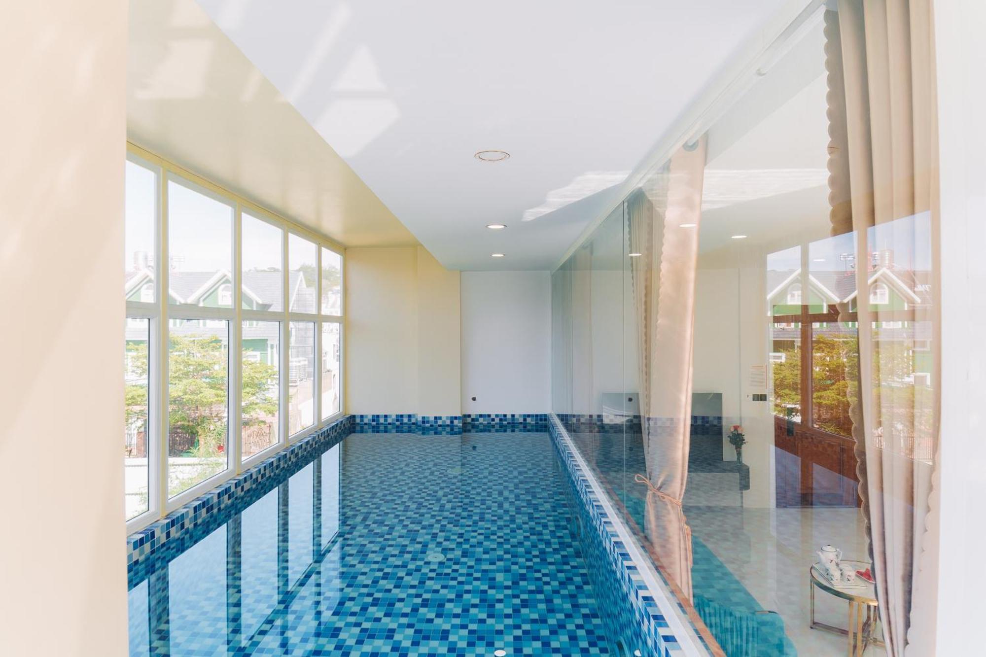 Quy Tai Premium Hotel Da Lat Exterior photo